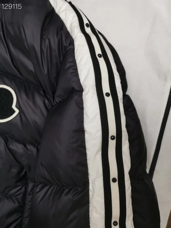 Moncler sz1-5 26yr32 (16)